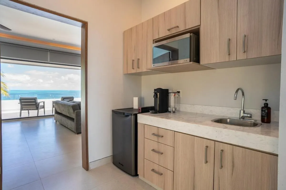 6Br Modern Oceanfront Villa With Large Infinity Pool Cancún