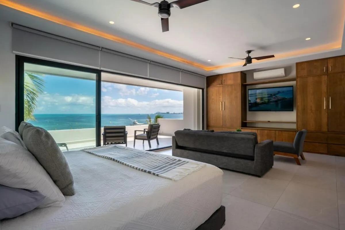 6Br Modern Oceanfront Villa With Infinity Pool Cancún