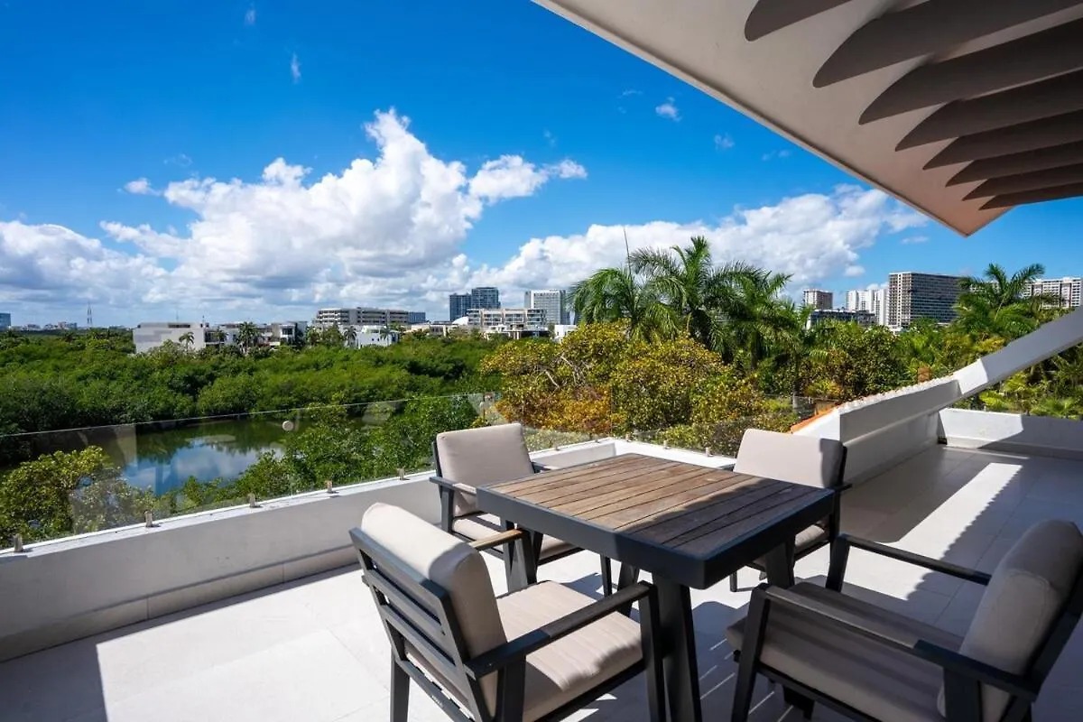 6Br Modern Oceanfront Villa With Infinity Pool Cancún
