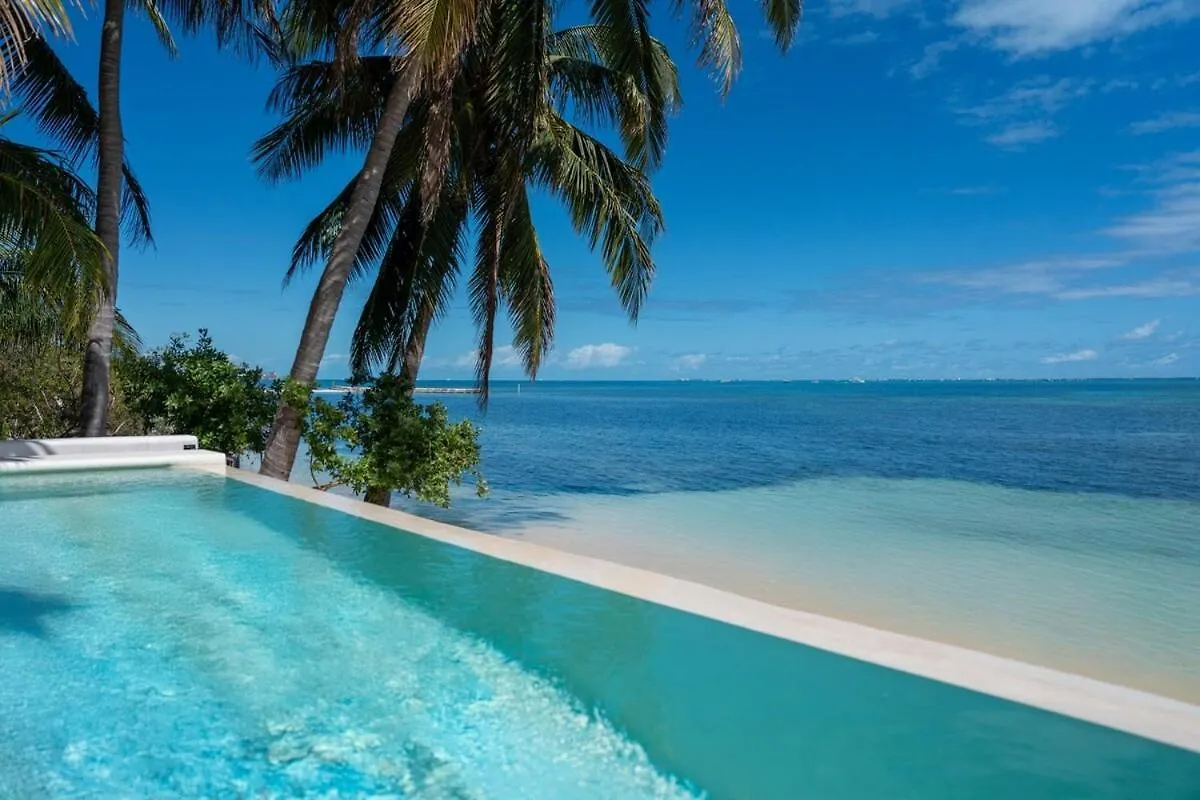 6Br Modern Oceanfront Villa With Infinity Pool Cancun