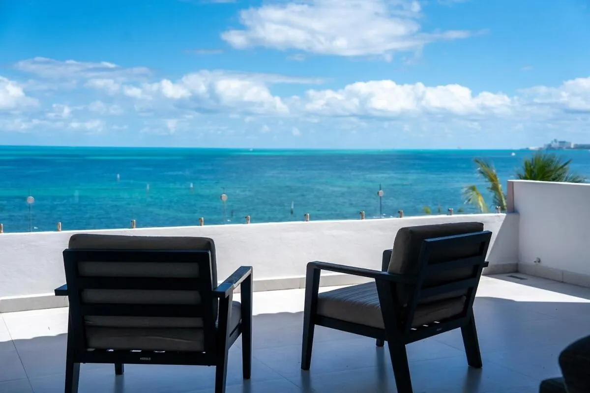6Br Modern Oceanfront Villa With Infinity Pool Cancun